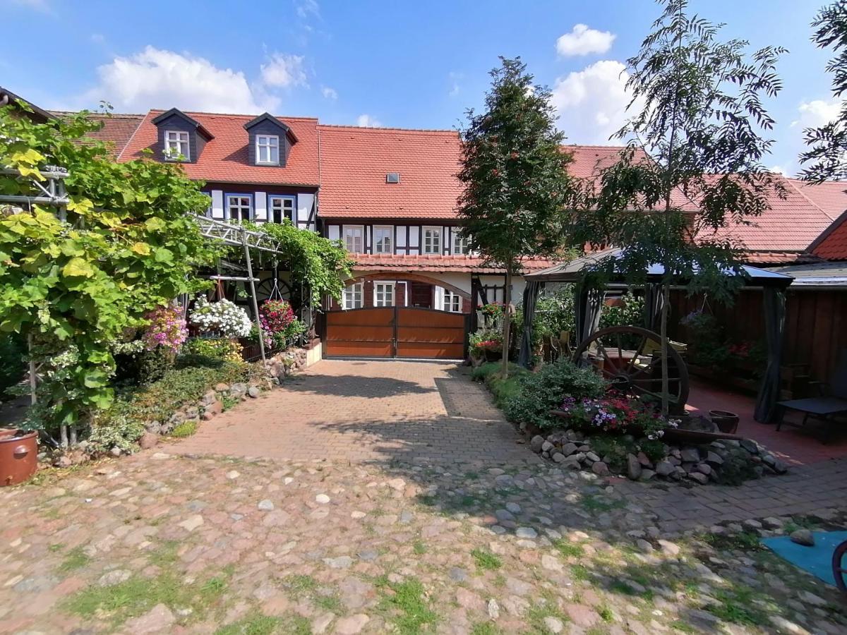 Pension Am Buhnenkopf Tangermünde Extérieur photo