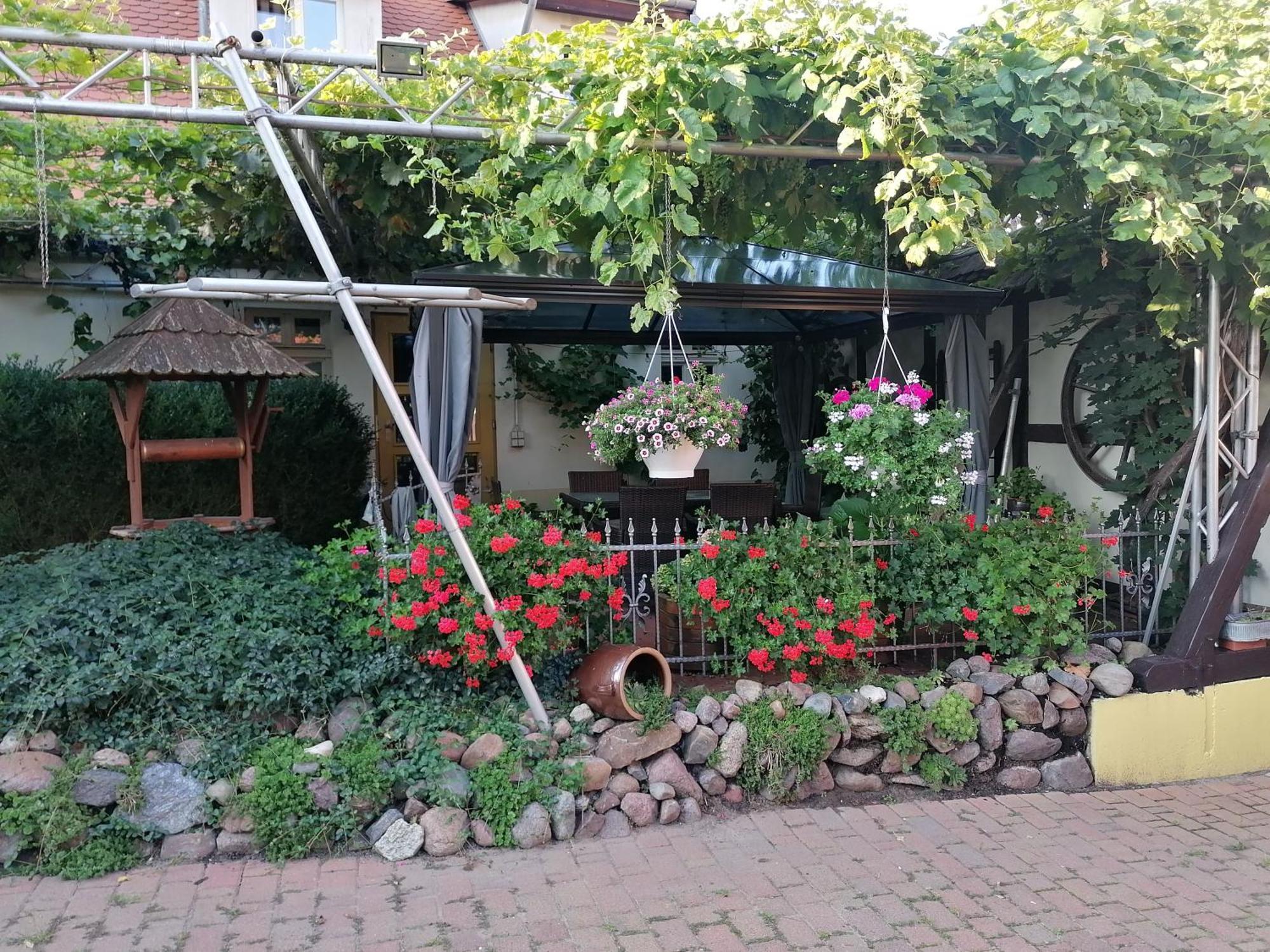 Pension Am Buhnenkopf Tangermünde Extérieur photo