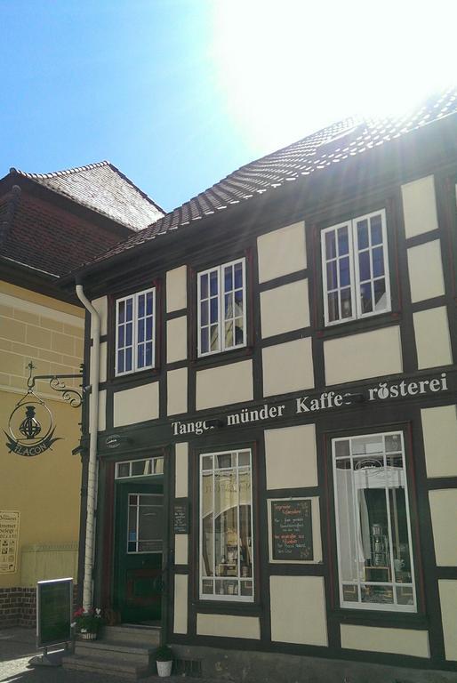 Pension Am Buhnenkopf Tangermünde Extérieur photo